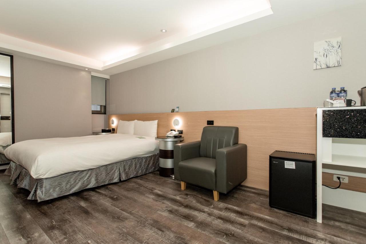 Hub Hotel Tucheng Exterior foto